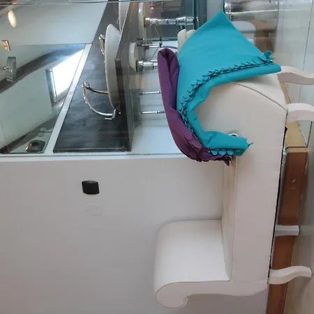 Rooftops Guest house 3*